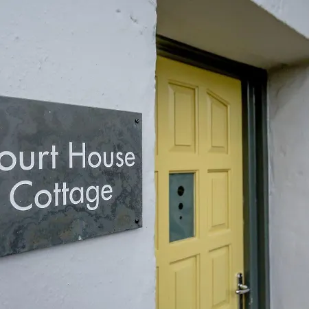 Holiday home Court House *